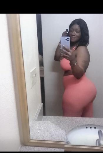 Candy, 42  female escort, Kalamazoo