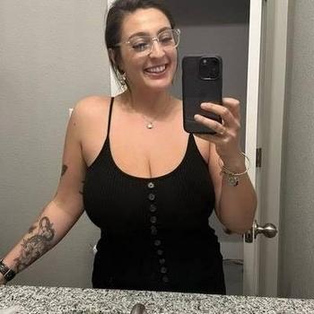 929-345-9186, 27  female escort, Kalamazoo