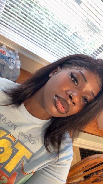 Luv, 30  female escort, Kalamazoo