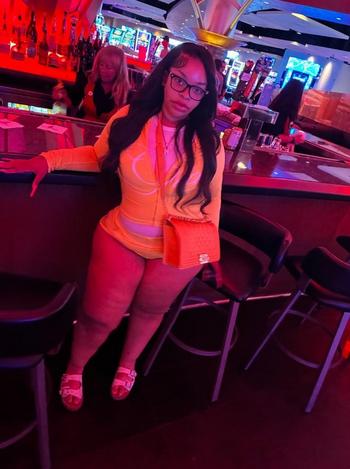 Nova, 20  female escort, Kalamazoo