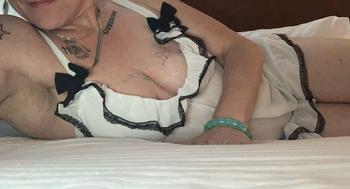 2315007453, female escort, Kalamazoo